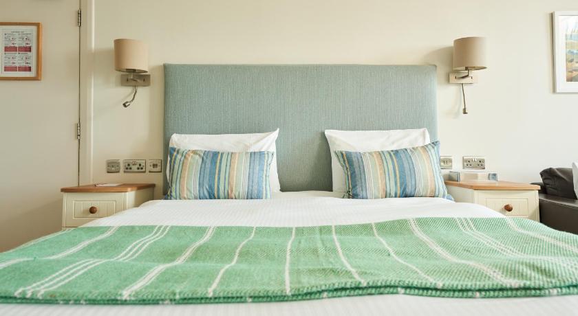 Image of Budget Double Room 3