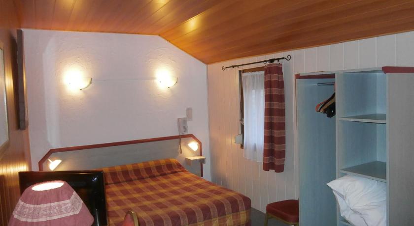 Hotel Beausejour photo