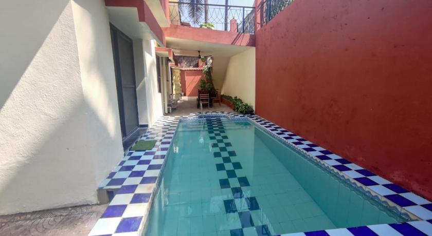 Amazing Hilltop 3BHK Villa with Swimming Pool — Hotel in Goa