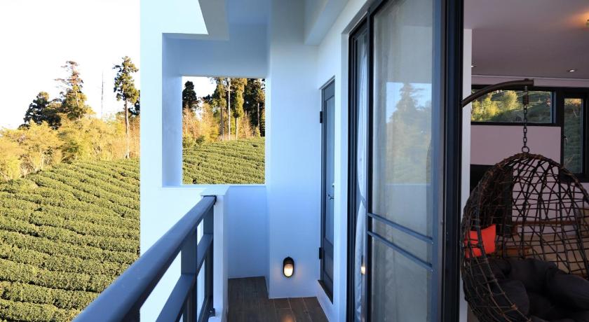 モダンなスタイルの建物　デラックス　ダブルルーム　バルコニー付 (Modern style building-Deluxe Double Room with Balcony)の画像 1