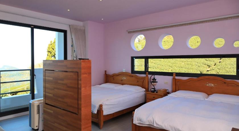 スーペリア　クイーンルーム　クイーンベッド2台付 (Superior Queen Room with Two Queen Beds)の画像 5