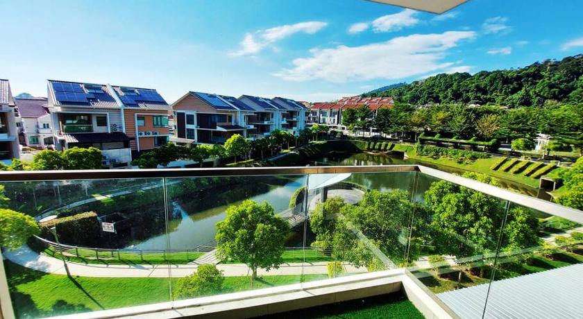 ●STG12●3-Storey●Private House●2step Access Garden● — Hotel in Penang