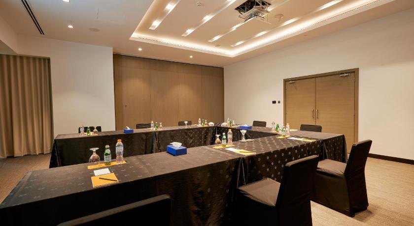 Citymax Hotel Business Bay - image 12