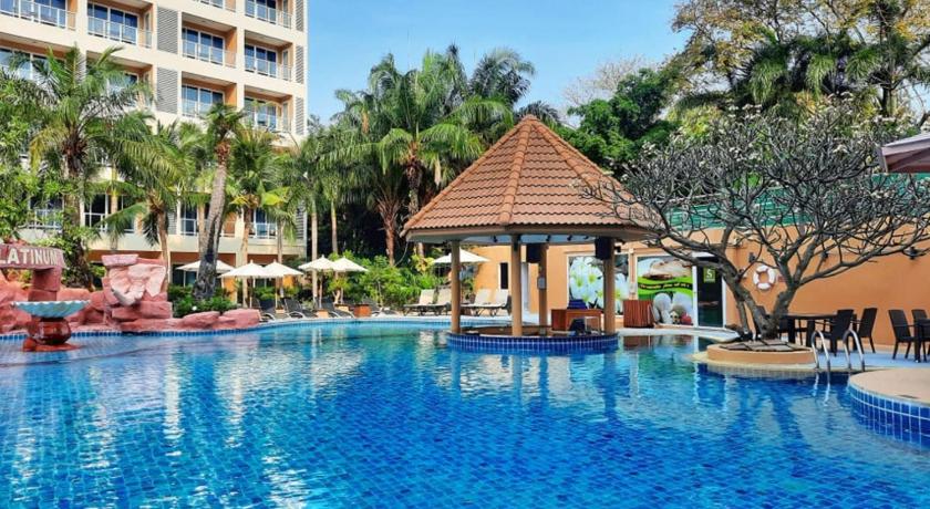 パタヤ Nova Platinum Hotel 4つ星 ホテル 眺望
