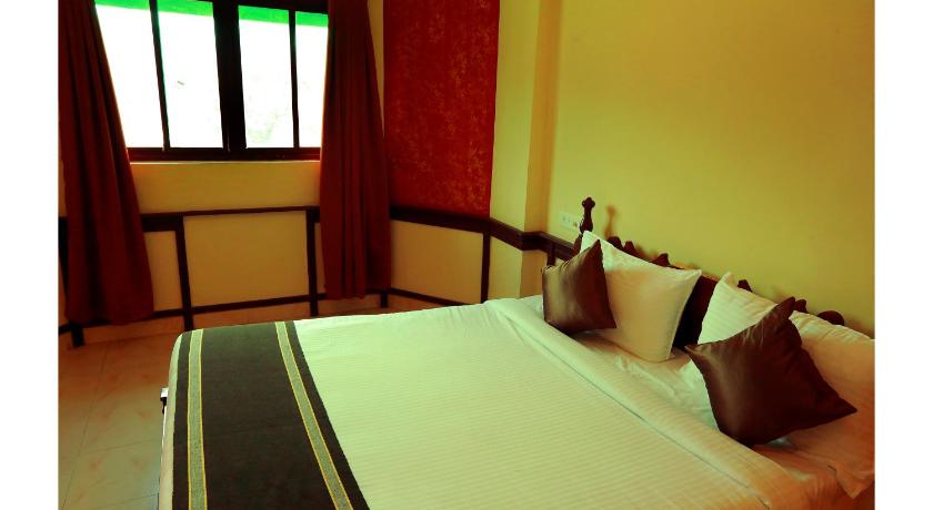 CORRIDOR CALICUT Airport Hotel photo