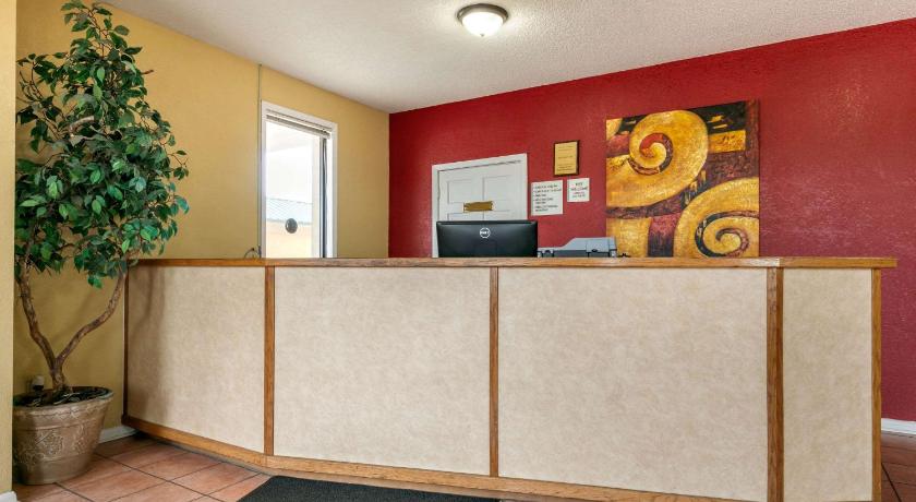 Econo Lodge Jonesboro photo
