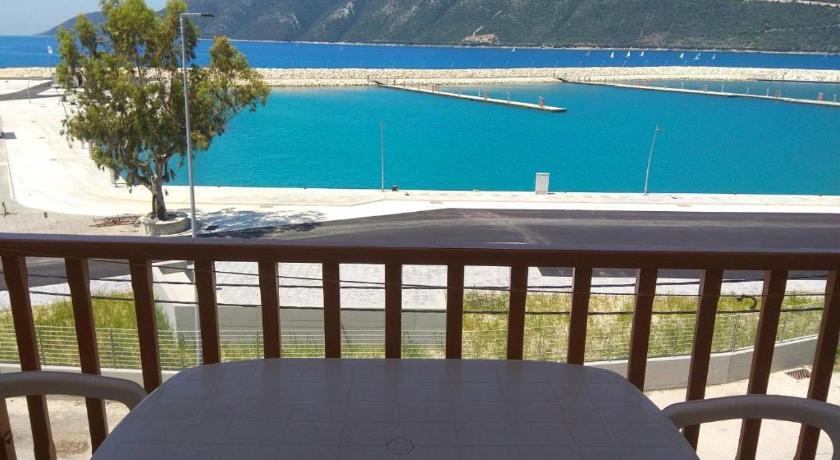 Kostas Studios II — Hotel in Lefkada