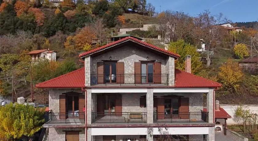 Koukouvistahouse