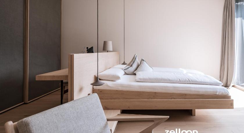 zelloon boutique hotel photo