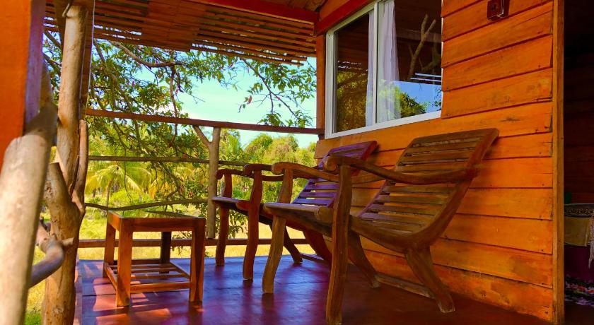 푸탈람 Wilpattu Green Cabin 호텔 레스토랑