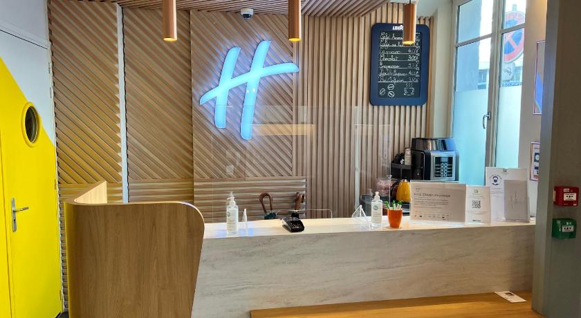 Holiday Inn Paris-Auteuil photo