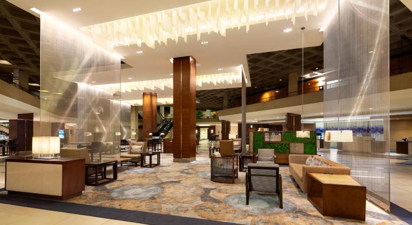 The Westin Kansas City at Crown Center photo