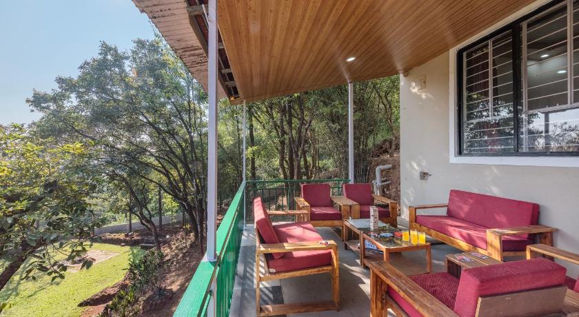 CosmicStays Evergreen Cascade - The Hidden Gem of Mahabaleshwar photo