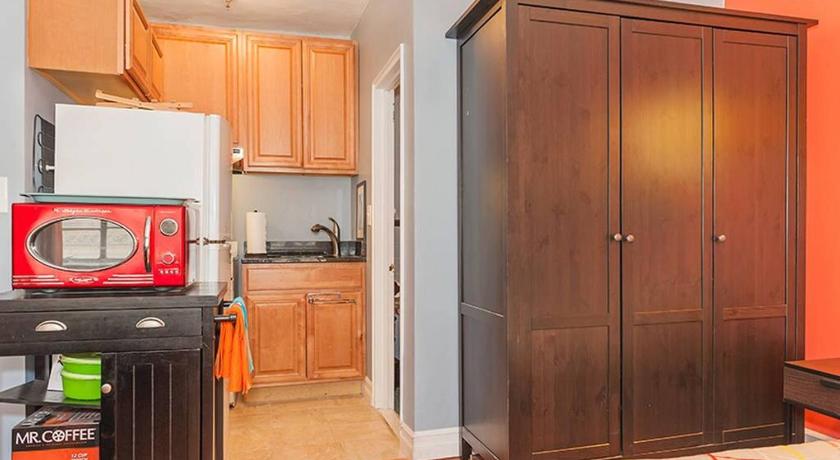 Downtown Studio Apt, Short Walk To Hospitals photo