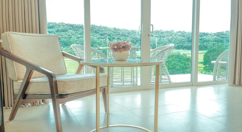 Image of Marchioness Executive Suite 11