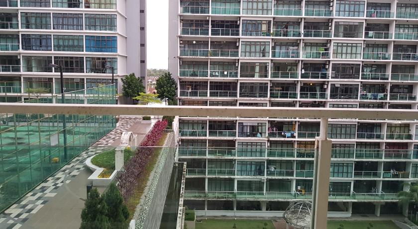 07-Mount Austin Palazio for 2&3Pax near Topppen Jusco Tebrau photo