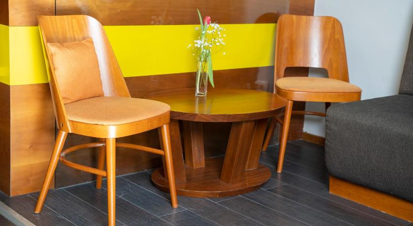 베오그라드 Akacija Luxury Suites 3성급 게스트하우스 수영장