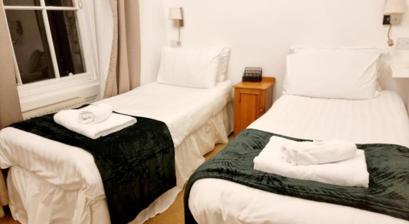 The Guards Hotel photo