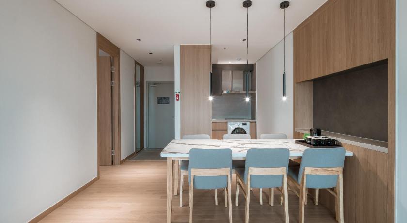 束草 Chestertons Sokcho 4星级 酒店 泳池