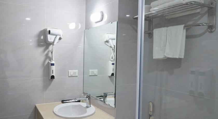 Image of VIP Twin Room 13