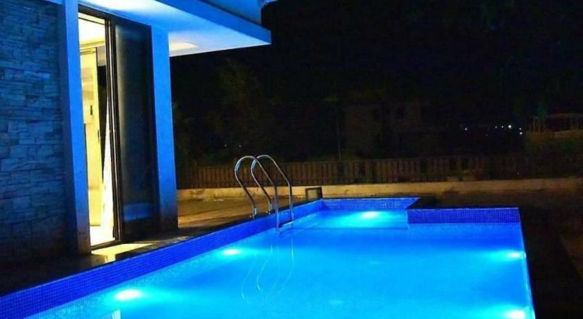 Mukkem 4BHK VILLA photo