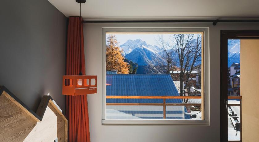 Hotel Base Camp Lodge - Les 2 Alpes photo