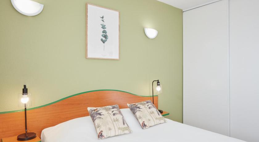Image of One-Bedroom Apartment for 4 people 14