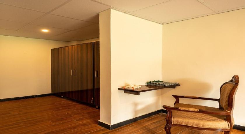 Mount Feast Hotel photo