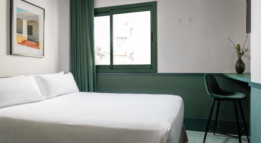 Image of Standard Double Room 0