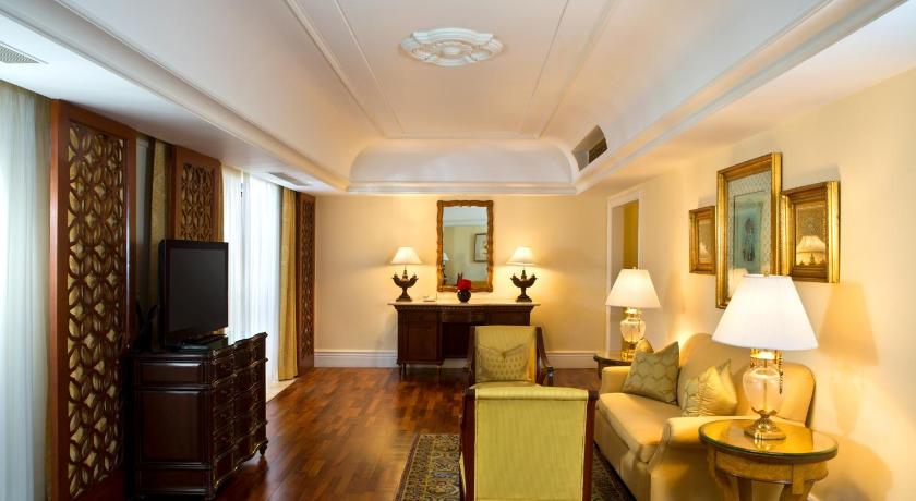 รูปของห้องเอ็กเซกคิวทีฟ สวีท วิวสระน้ำ (Executive Suite Pool View) 1