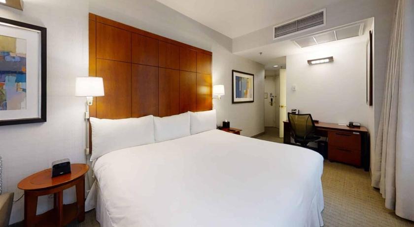 Club Quarters Hotel, Central Loop photo