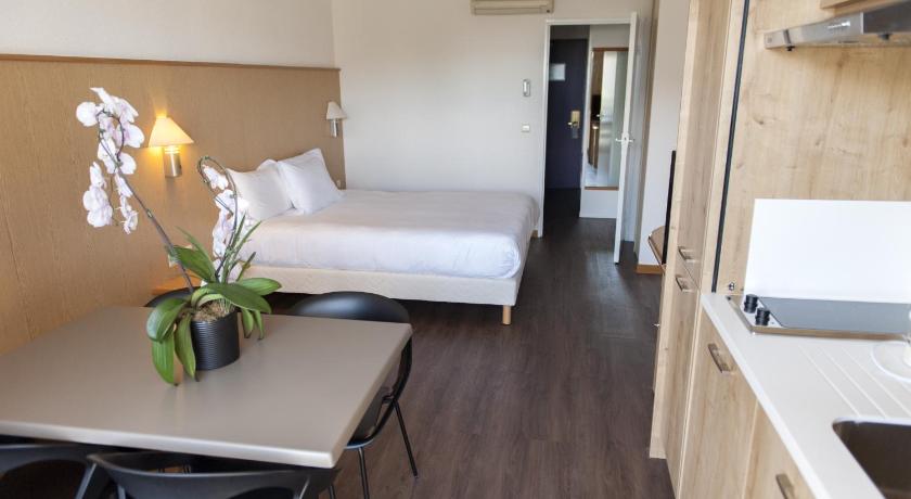 Thalazur Antibes - Residence & Spa photo