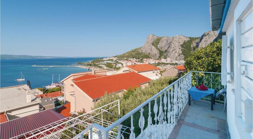Apartment Omis Xix