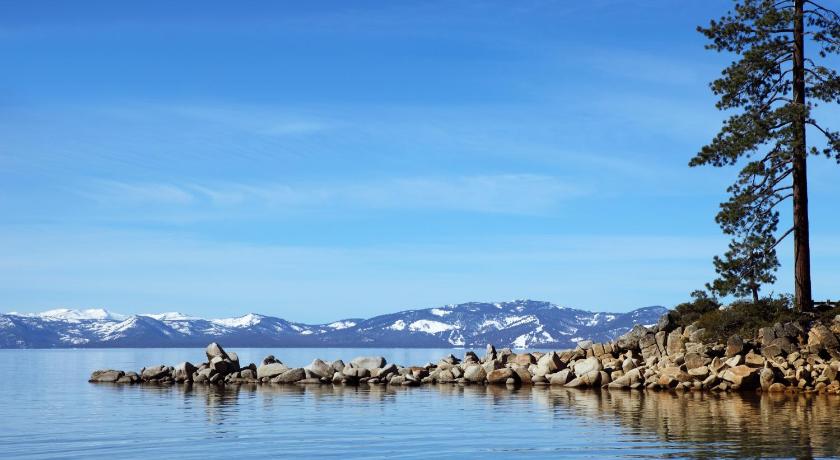 Harrah's Lake Tahoe Hotel & Casino