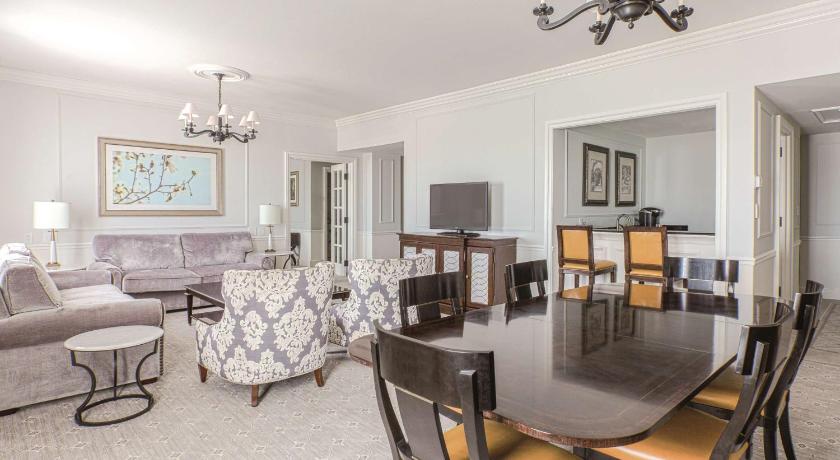 Image of Suite Luxury (Luxury Suite) 13