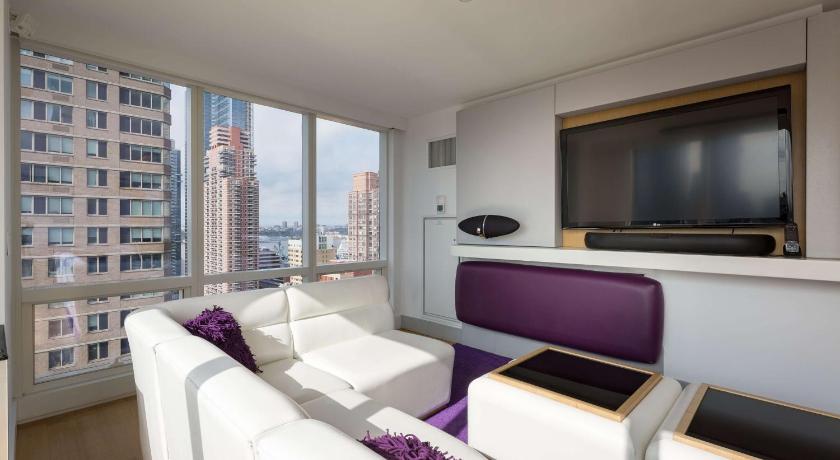 Image of King Penthouse 5