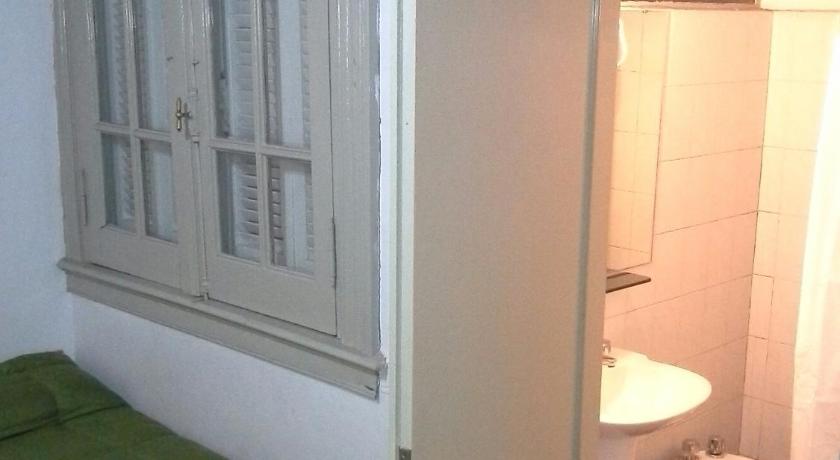 Image of Standard Triple Room 5