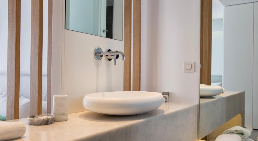 รูปของSuperior Suite with Private Pool and Sea View 2