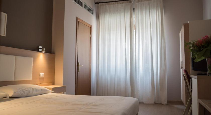Divvietīgs numurs (1 vai 2 gultas) (Double or Twin Room) attēls 1