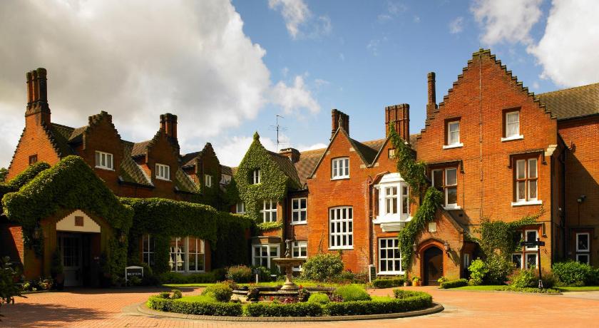 Sprowston Manor Hotel & Country Club