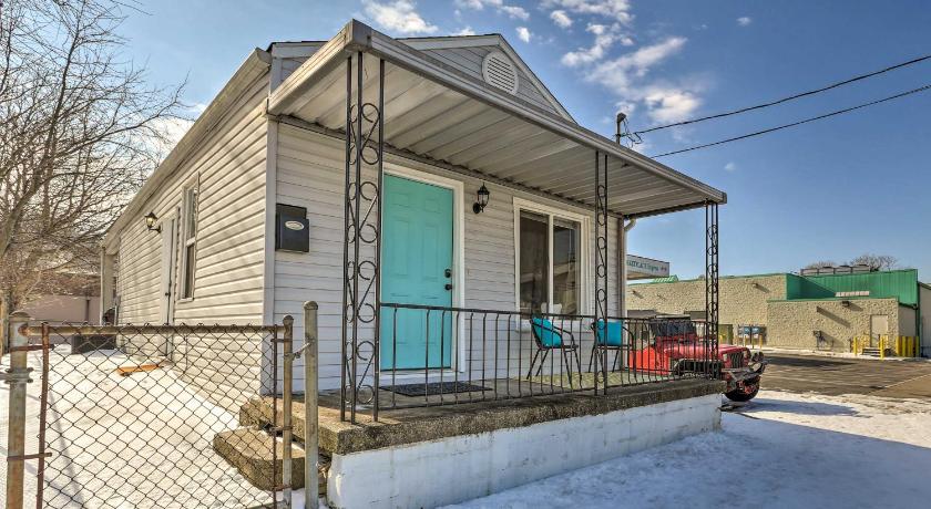Charming Ludlow Retreat Less Than 4 Mi to Dtwn Cincy! photo