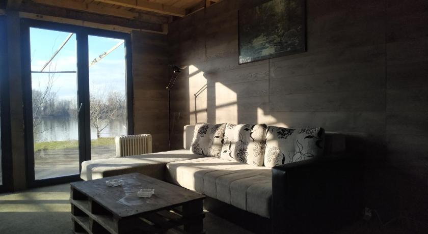 貝爾格勒 Top Chill party kucice apartmani 3星级 单人房 泳池