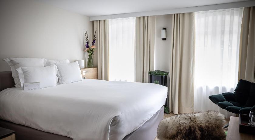 Relais et Chateaux Le Chambard photo
