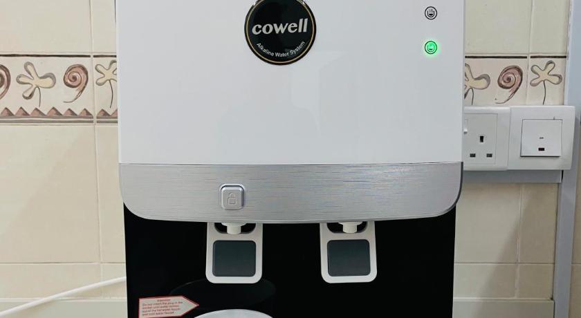 FunkyVila 3BR 6PAXwith AC , NETFLIX Mus-lim Only photo