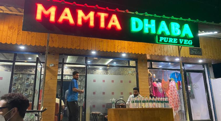 Hotel Young Mamta – Srinagar, PA