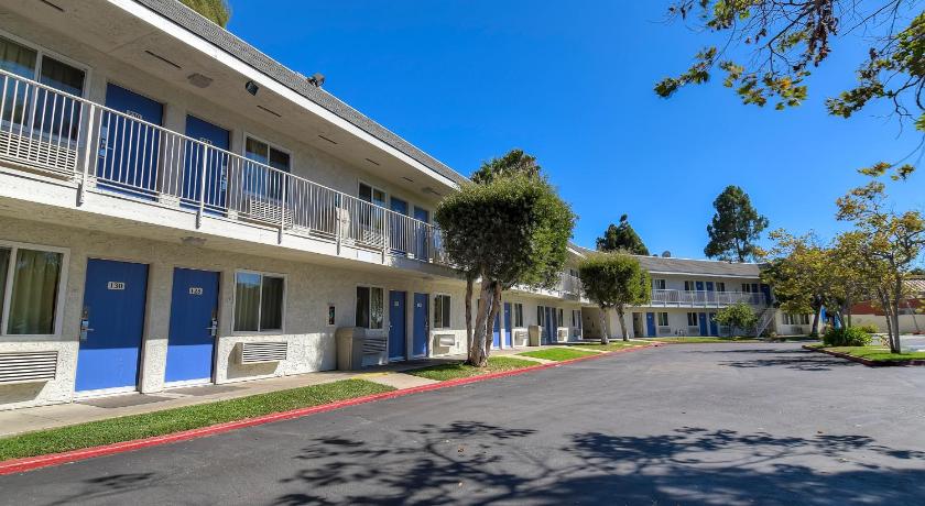 Motel 6-San Diego, CA - North