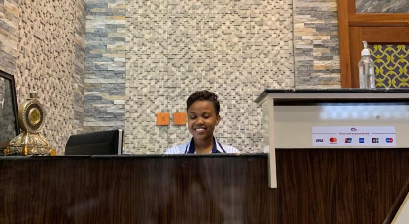 Zimbo Golden Vip Lodge photo