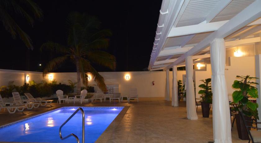 Yoyita Suites Aruba Villa photo