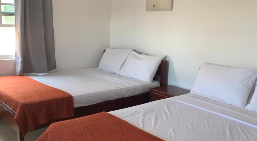 Image of Deluxe One-Bedroom Apartment 6