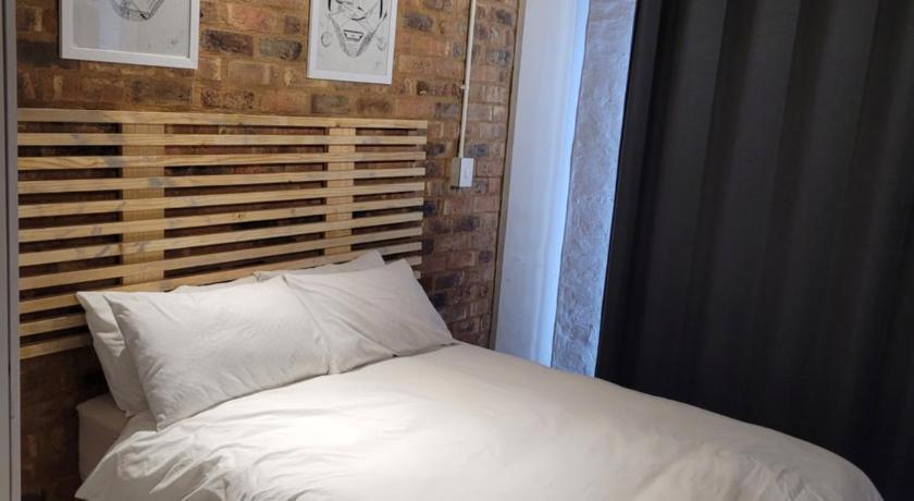 Trendy apartment @ maboneng photo